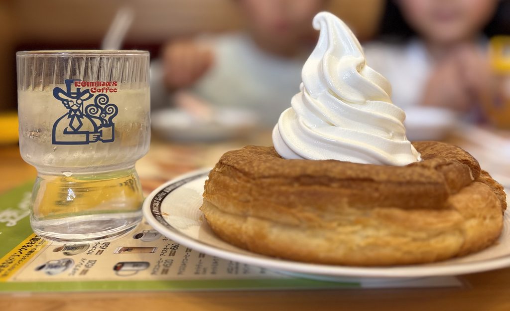 コメダ珈琲のシロノワールです